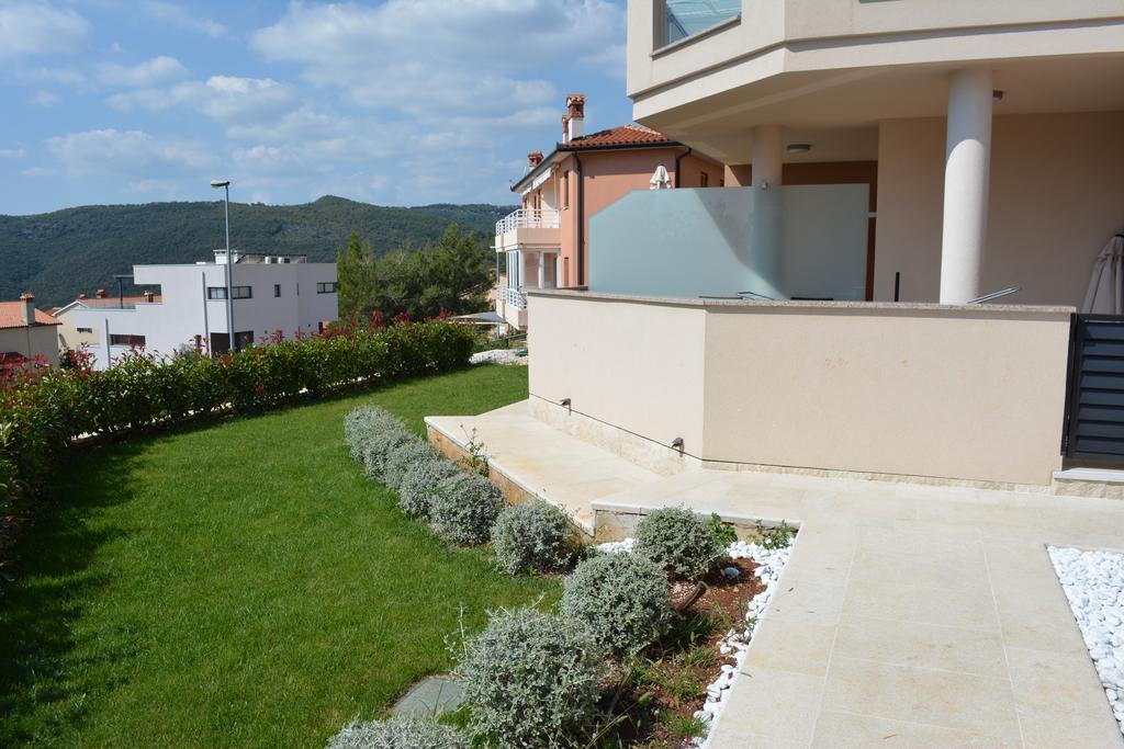 Apartments Braje Rabac Ruang foto